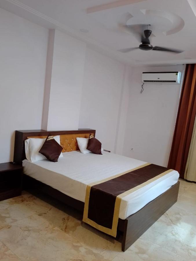 Grand Pearl Hotel & Banquet Lucknow Ruang foto